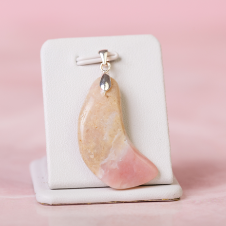Prívesok Ružový opál