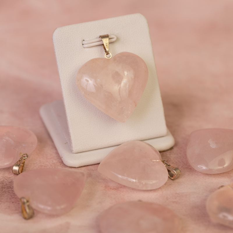 Prívesok srdiečko Ruženín cca 2,5 cm